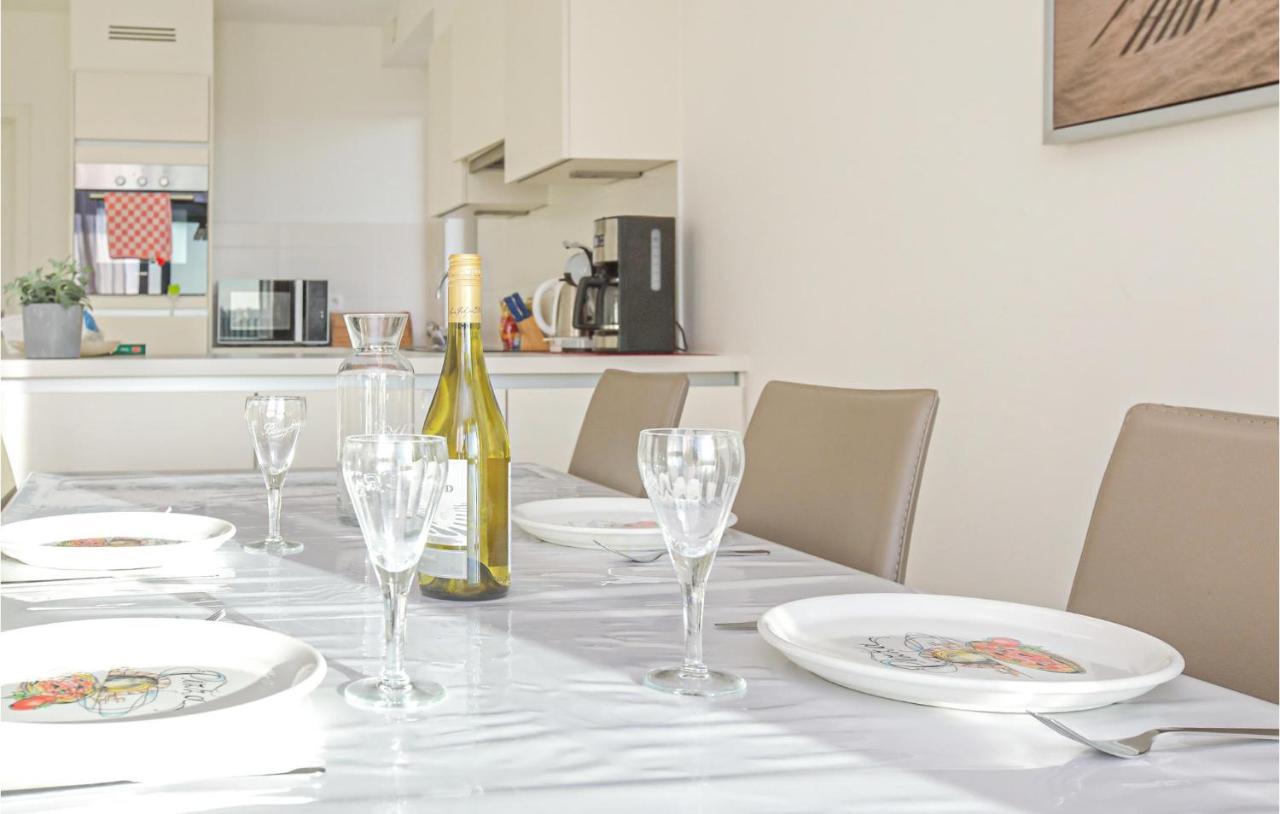 Apartmán Residentie Crystal Ref, 84 *